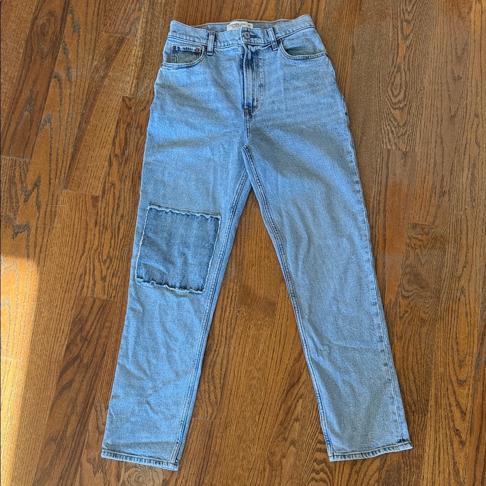 Abercrombie & Fitch Light Blue Ankle Straight Jeans